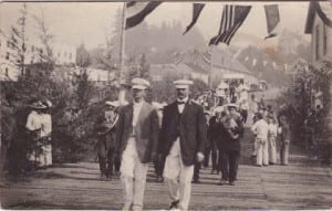 Historic Parade through Cathlamet